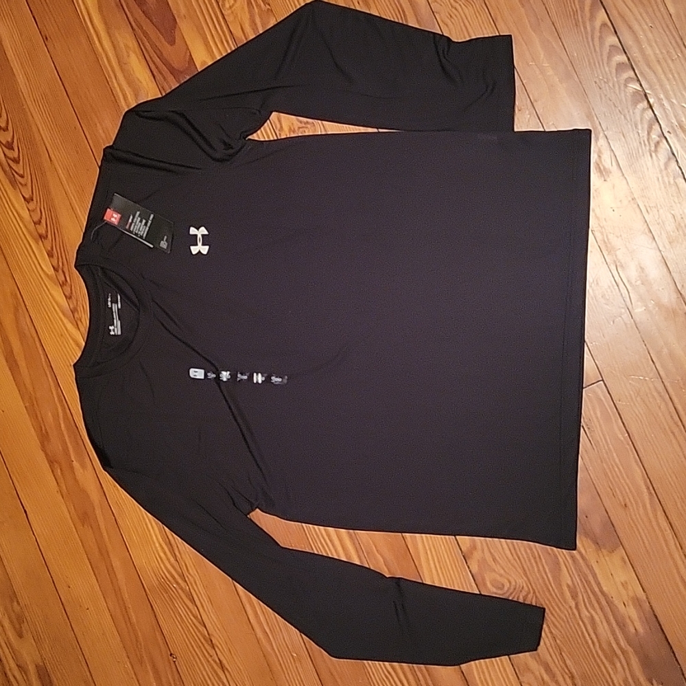 NWT Under Armour Heatgear men's long sleeve shirt